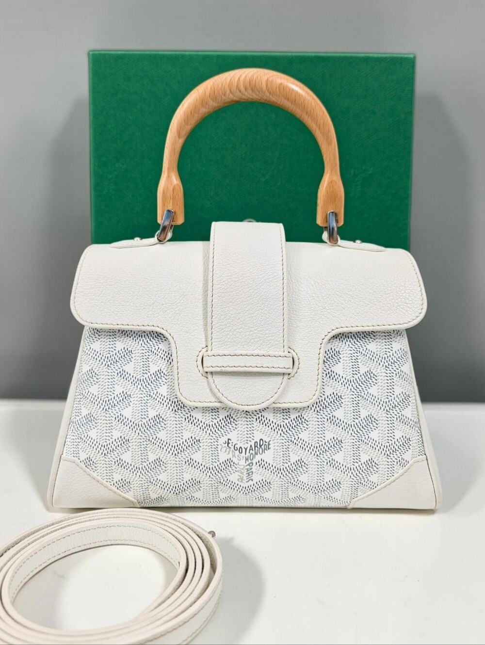 Goyard Saigon Mini Souple White Top Handle Crossbody Bag Full Set - Picture 2 of 16